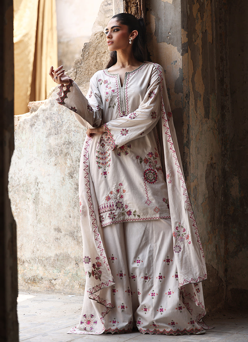 3-pc-saaz-gharara-set