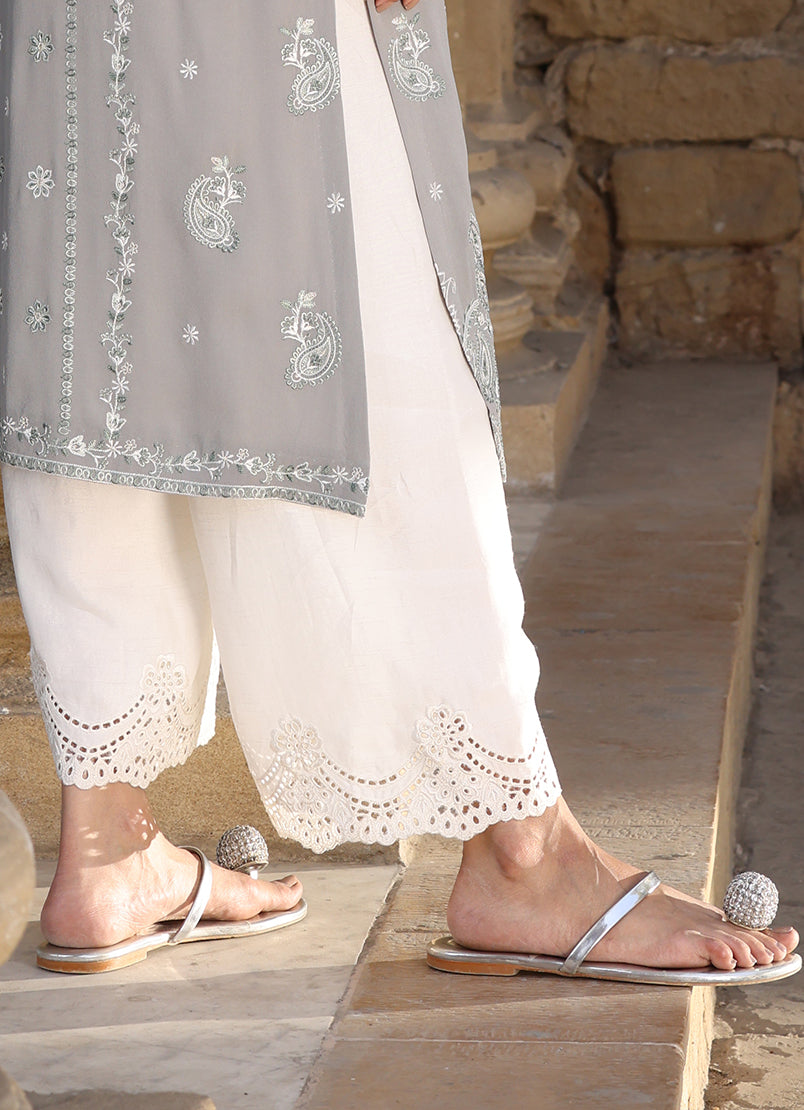 embroidered-pant