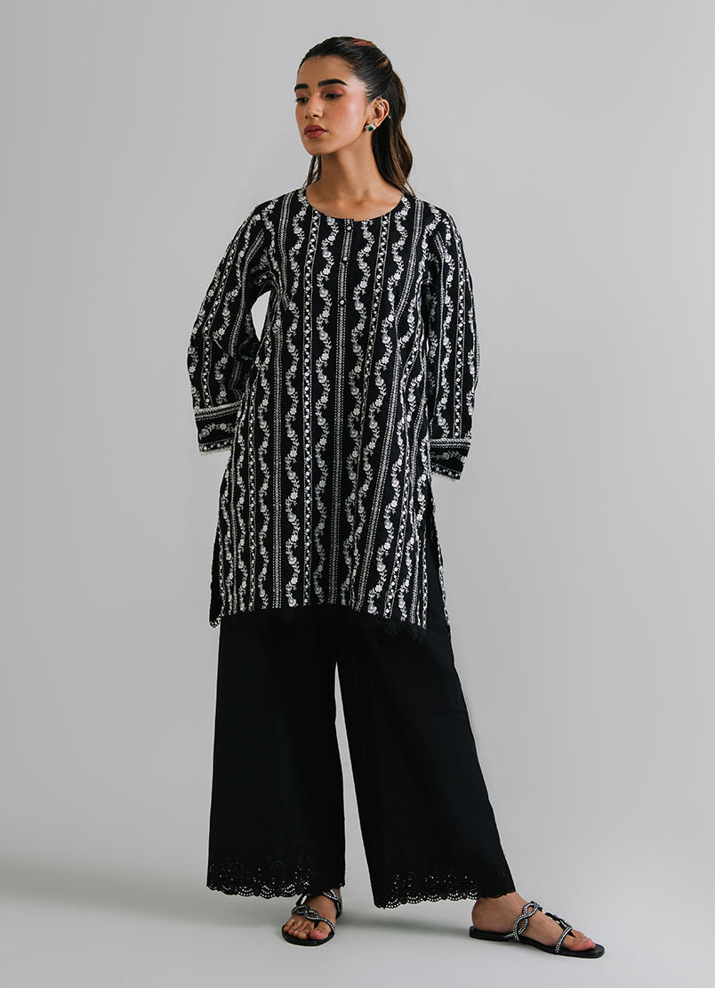 embroidered-kurta