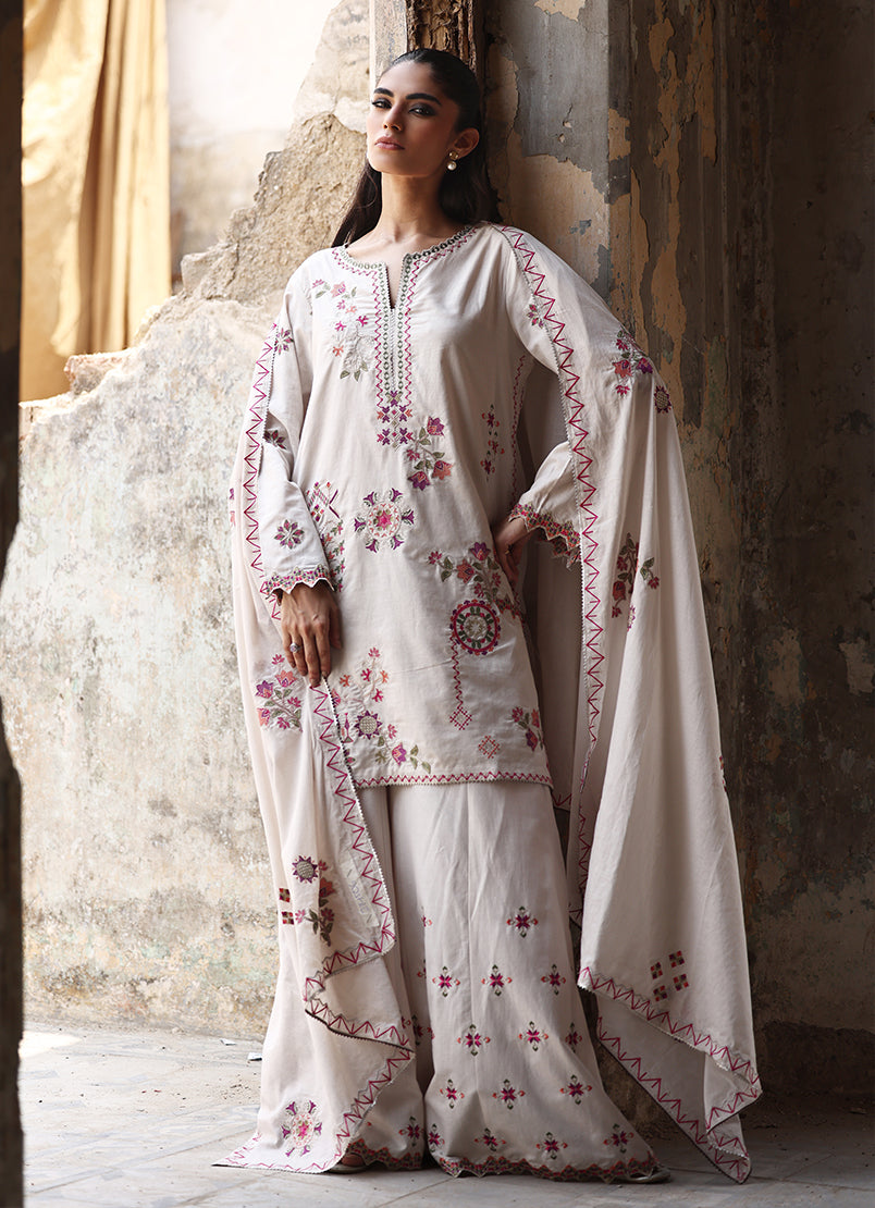 3-pc-saaz-gharara-set