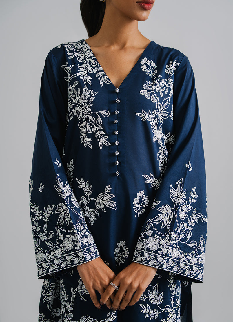 3-pc-embroidered-suit
