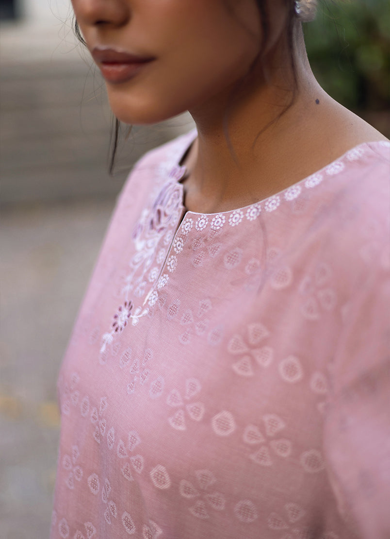 embroidered-kurta