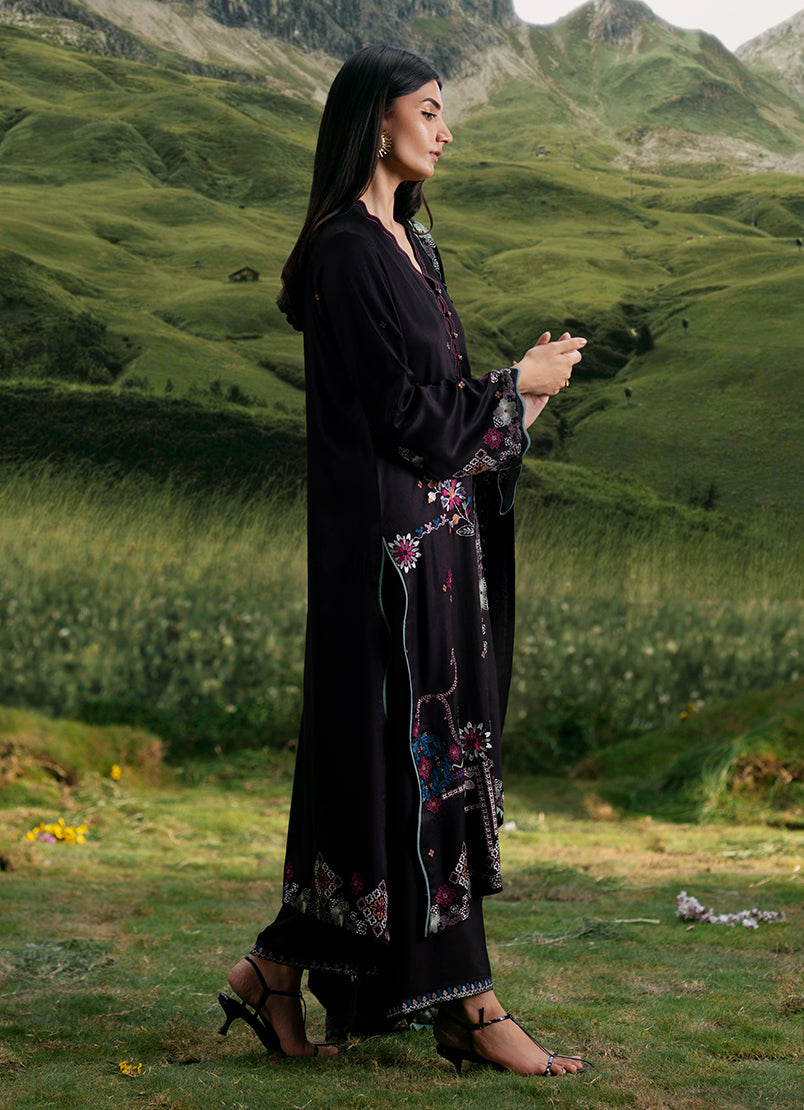 mahnaz