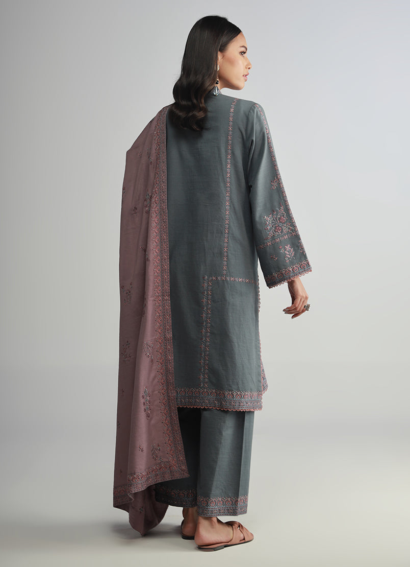 3 PC Khaddar Embroidered Suit