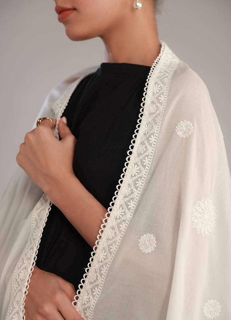 cotton-embroidered-dupatta