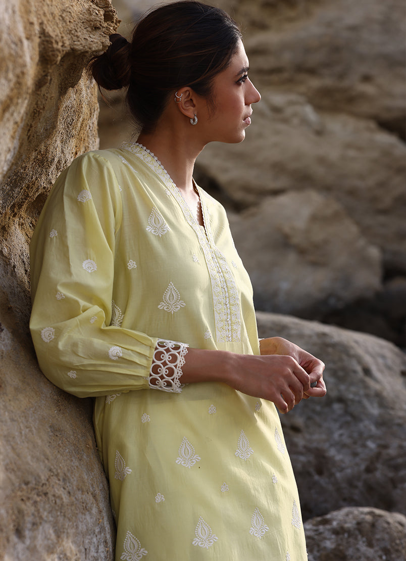 embroidered-kurta