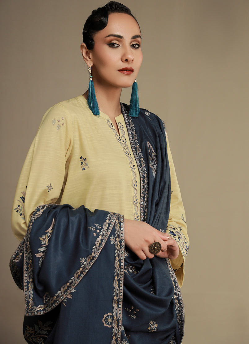 3 PC khaddar Embroidered Suit