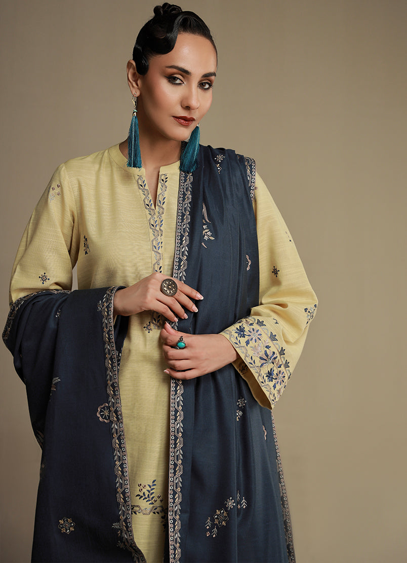 3 PC khaddar Embroidered Suit