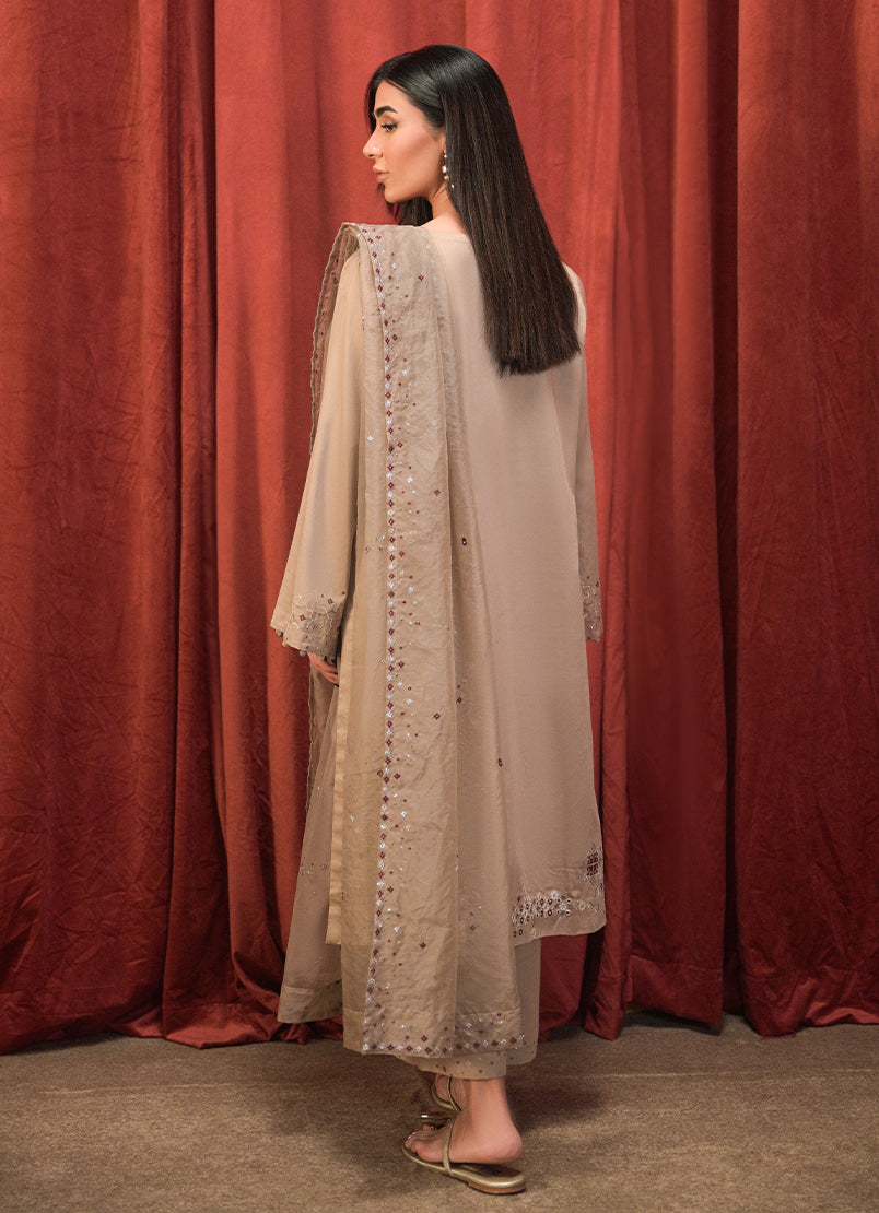 3-pc-embroidered-suit