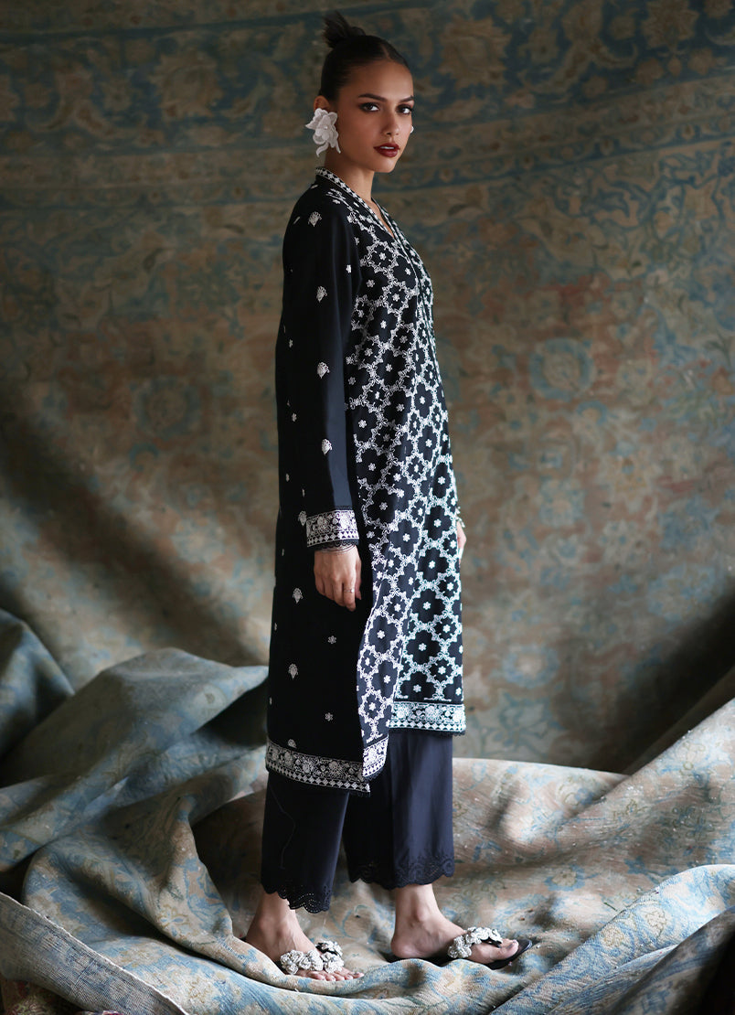 embroidered-kurta