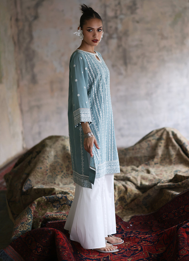 embroidered-kurta