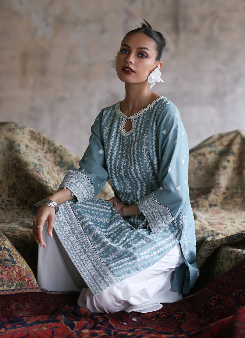 embroidered-kurta