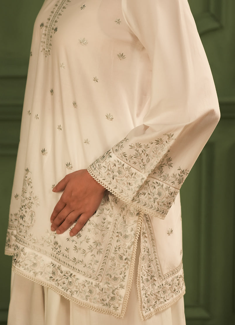 embroidered-kurta