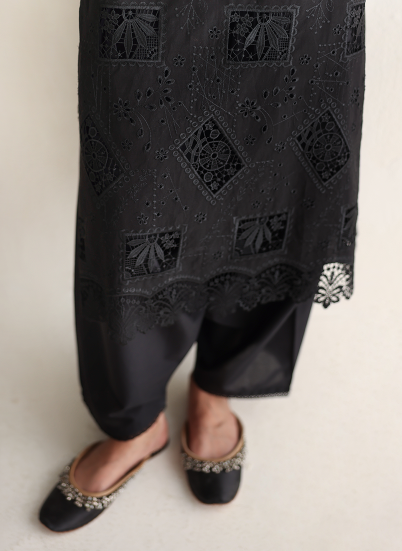 Embroidered Kurta