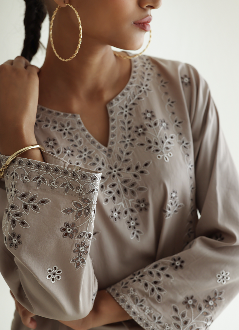 embroidered-kurta-set