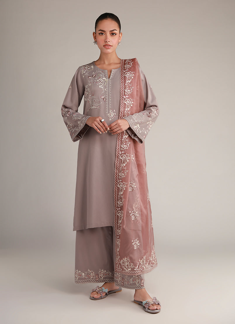 3-pc-luxury-embroidered-suit