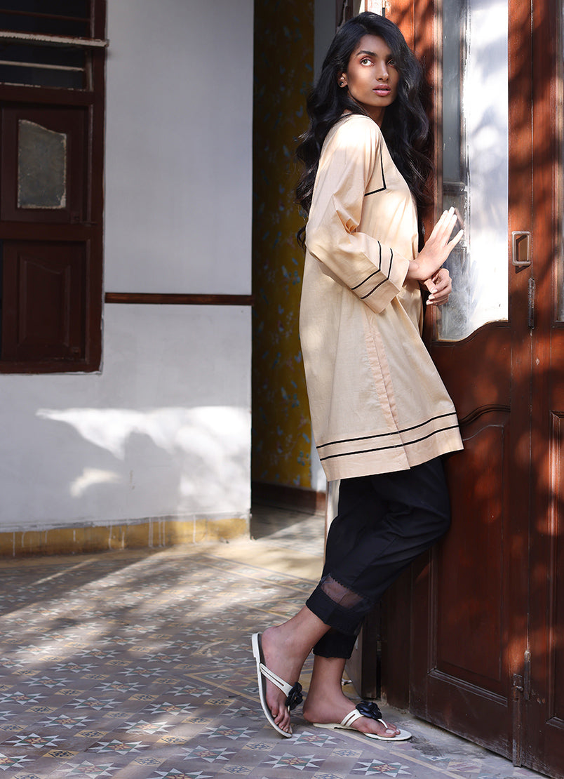 contrast-lace-kurta