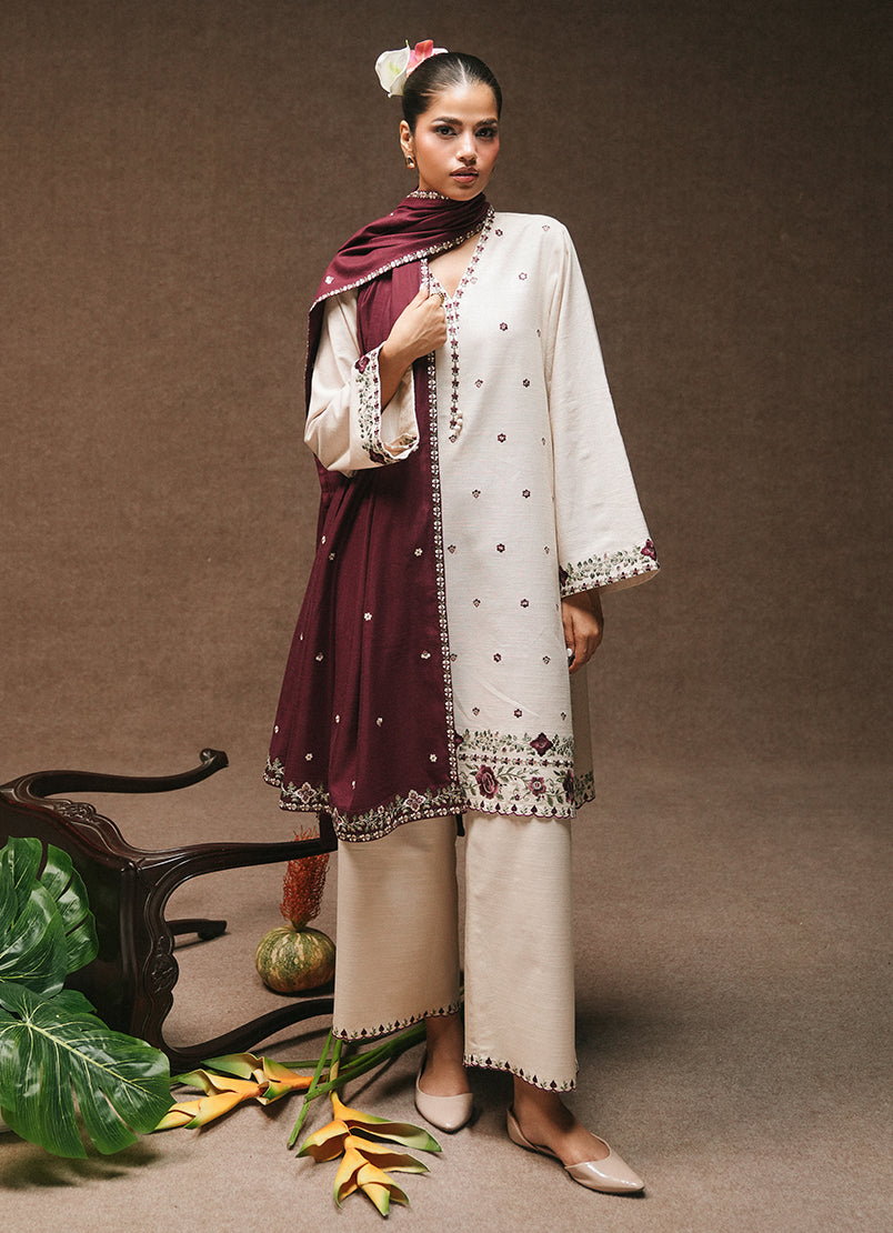 3-pc-khaddar-embroidered-suit