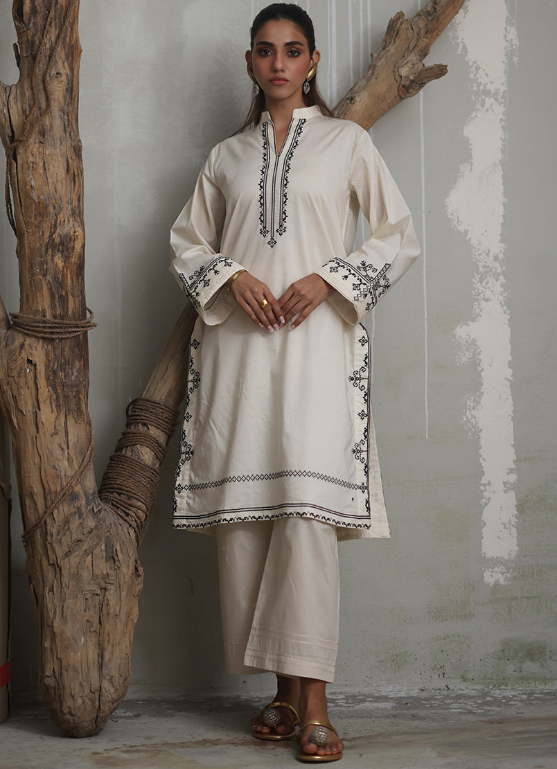 ivory-embroidered-kurta