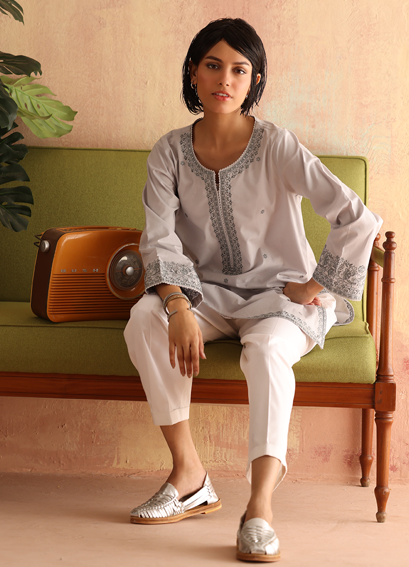 embroidered-kurti